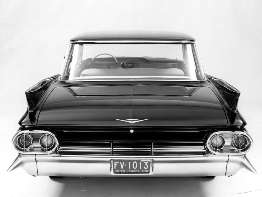  Cadillac Series 62 Sedan de Ville 4-Window 1961 года  (фото 2 из 2)